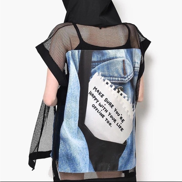 New NWT short sleeve black hooded jacket size M - Picture 13 of 14